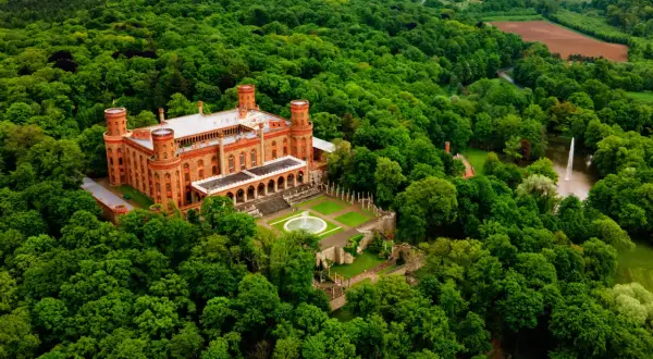 Kamieniec Ząbkowicki: Pałac Marianny, atrakcje Kompletny przewodnik